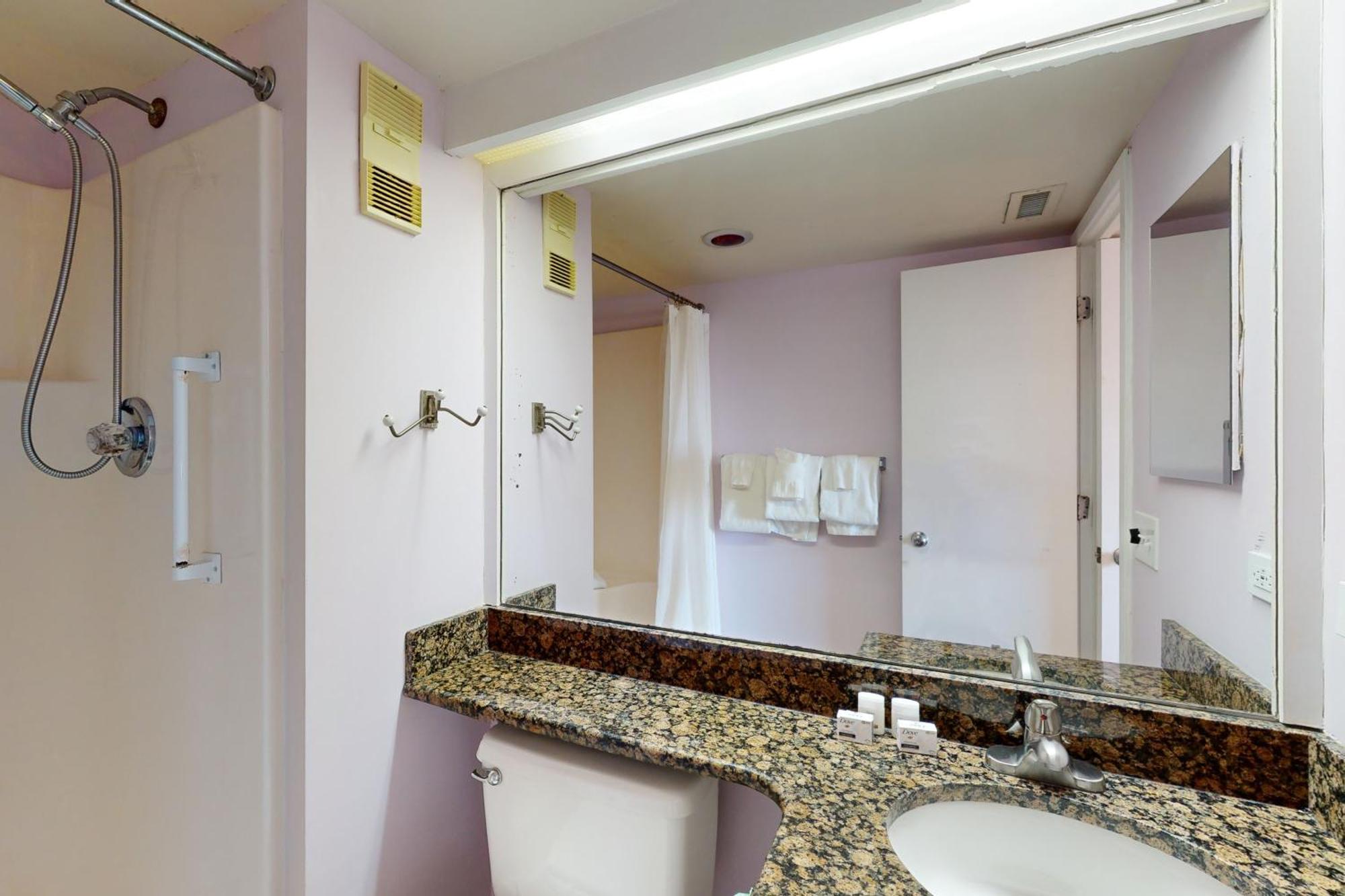 Ocean Creek Villa Миртъл Бийч Стая снимка