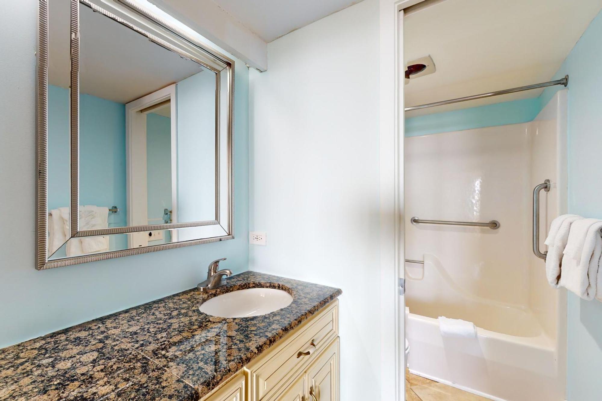 Ocean Creek Villa Миртъл Бийч Стая снимка